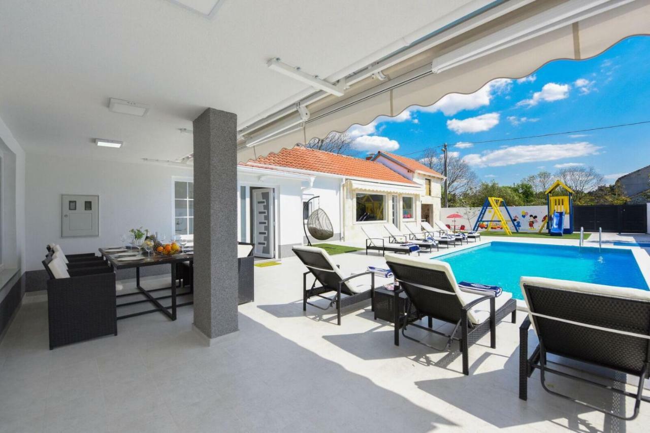 Villa Mare - With Heated Pool Zadar Exterior foto